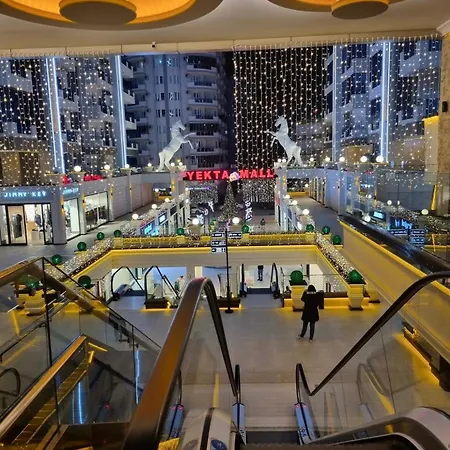 Sa Apartments! 300m To The & Yekta Mall Appartement